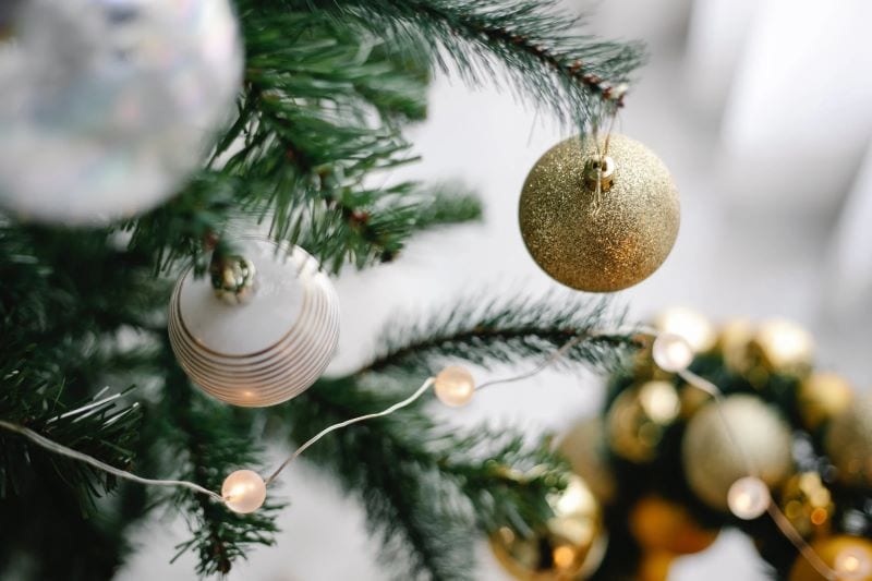 10 Reasons to Invest in an Unlit Artificial Christmas Tree This Holiday Season